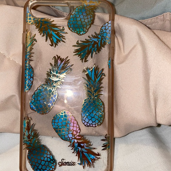 iPhone 8 Plus case - Picture 2 of 6